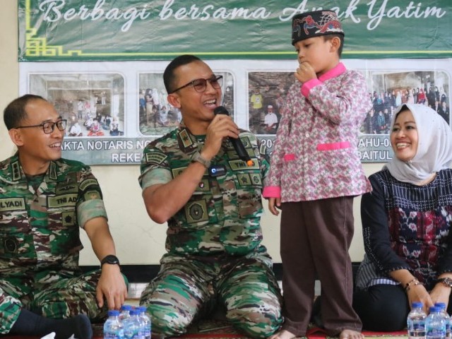 ACARA JUMAT BERKAH, DANREM 052/WKR KUNJUNGI YAYASAN BAITUL YATIM