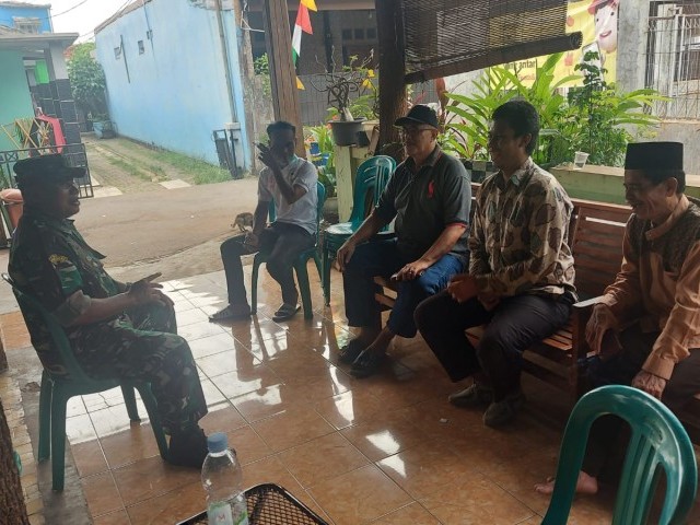Silaturahmi Babinsa Ke Warga Binaan RW 19 Kelurahan Pancoran Mas