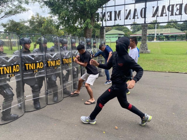 Batalyon Infanteri Mekanis 201/JY Laksanakan Latihan PHH