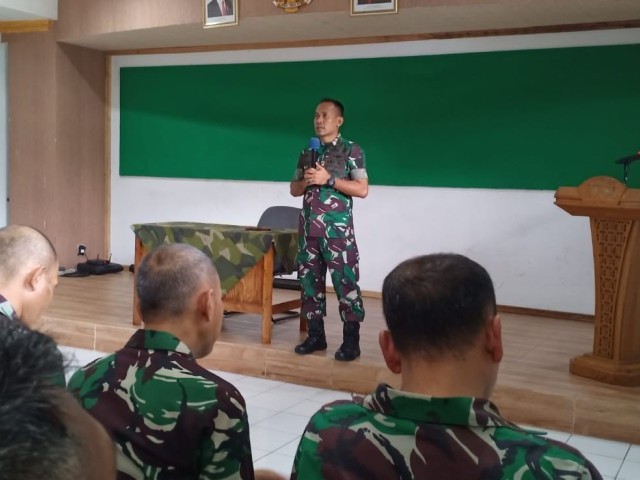 Jamdan Perdana Oleh Dandim Kepada Prajurit dan PNS Kodim 0505/Jakarta Timur