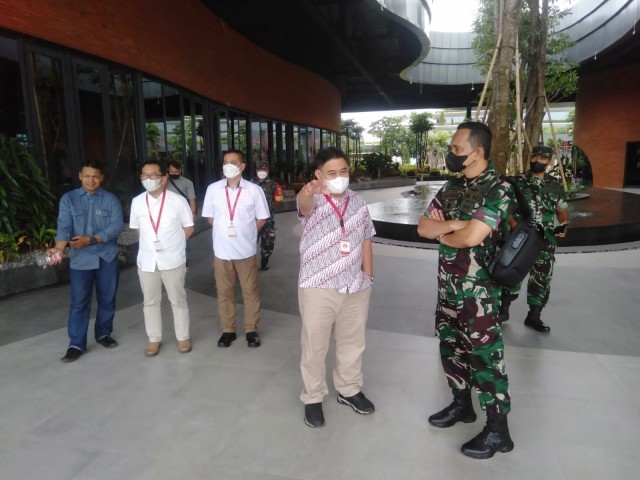 JALIN SILATURAHMI CIPTAKAN HUBUNGAN KERJA SAMA YANG BAIK, DANDIM 0503/JB BESERTA ROMBONGAN KOMSOS KE PT. MAYORA GROUP TBK KALIDERES JAKARTA BARAT