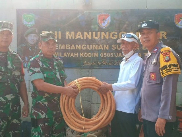 TNI Manunggal Air, Kodim 0505/JT Bantu Pembuatan Sumur Bor