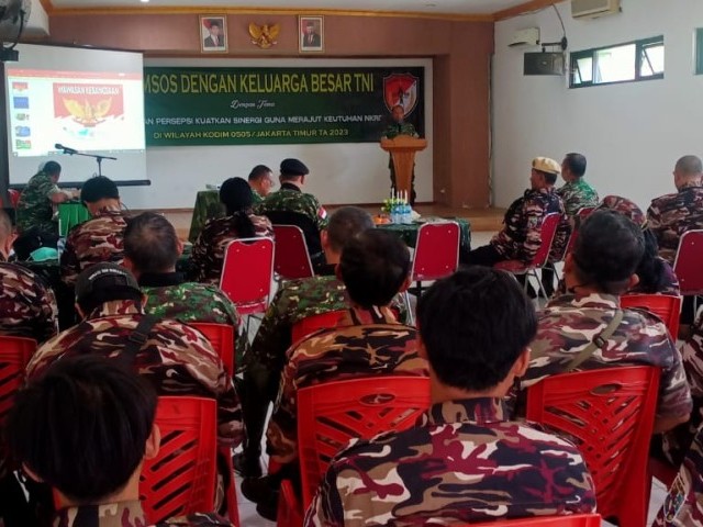 Kodim 0505/JT Gelar Komsos Dengan Keluarga Besar TNI Satukan Persepsi Guna Keutuhan NKRI