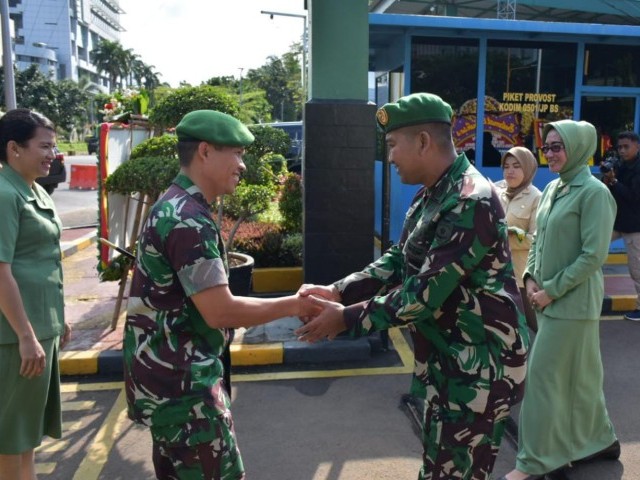 Acara lepas sambut Komandan Kodim 0501/JP dari Kolonel Inf Ato Sudiyatna kepada Letkol Inf Bangun I.E Siregar, S.H, MIPOL