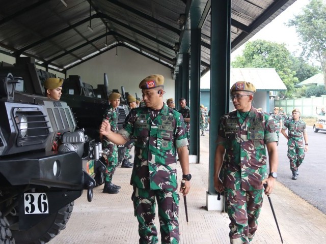 Kunjungan Danmen Arhanud 1/F ke Batalyon Arhanud 10/ABC