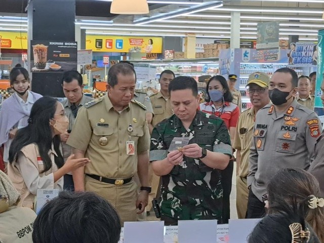 Jelang Lebaran, Dandim 0502/JU Bersama Forkompimko Jakarta Utara Cek Harga Dan Stok Ketersediaan Pangan