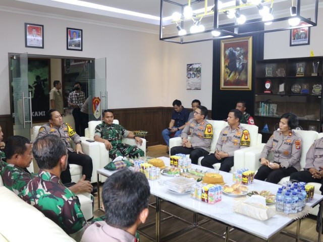 Sinergi TNI - POLRI, Kodim 0504/JS Terima Kunjungan dari Polres Jakarta Selatan