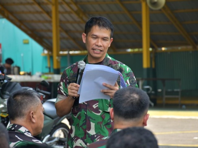 Dandim 0501/Jakarta Pusat Ambil Jam Komandan Anggota