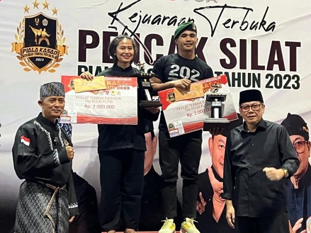 Atlet Pencak Silat Yonif Mekanis 202/TM Menjadi Atlet Terbaik Dalam Kejuaraan Pencak Silat  Piala Kasad-1 2023