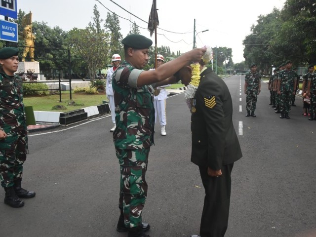 Acara Tradisi Purna Bhakti Yonif Mekanis 201/Jaya Yudha