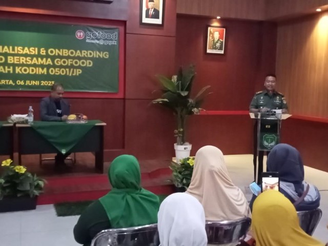 Pelatihan Sosialisasi dan Onboarding UMKM TNI bersama Gofood di Kodim 0501/JP