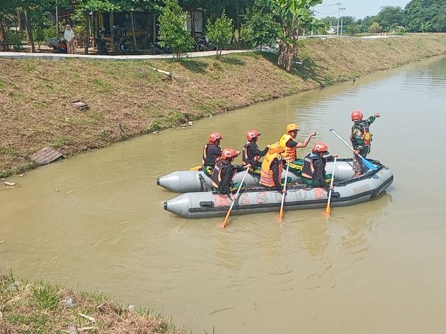 Army Go to School Danramil 12 Serang Baru Sasar Siswa SMA 1 Serang Baru