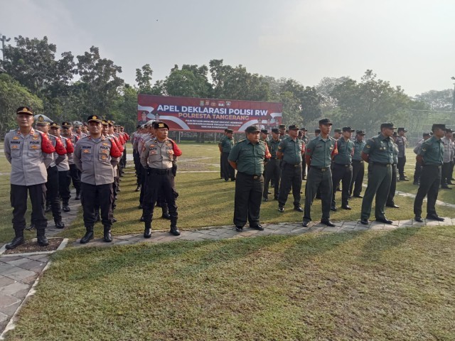 Kasdim 0510/Tigaraksa Hadir Apel Deklarasi Polmas RW
