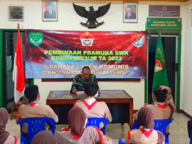 Koramil 03/GP Gelar Pembinaan Pramuka SWK Antisipasi Bahaya Laten Komunis Dan Paham Radikalisme 