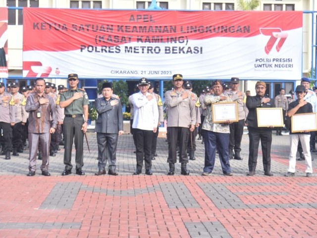 Dandim 0509 Hadiri Apel Satkamling di Mapolres Metro Bekasi