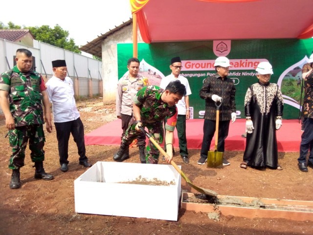 Babinsa Hadiri Peletakan Batu Pertama Pondok Tahfiz