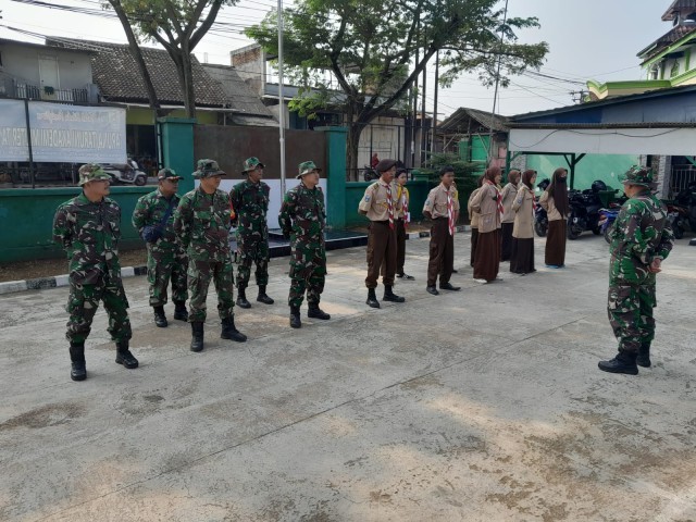 Danramil 08/Kronjo Resmi Buka Pendidikan Latihan Dasar Kepramukaan SWK