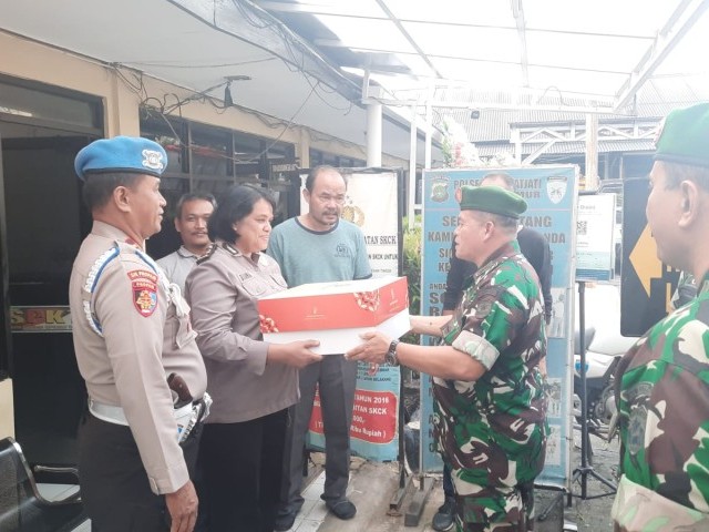 Danramil 05/Kramatjati Geruduk Polsek Kramatjati, Ucapkan Selamat HUT Bhayangkara Ke-77