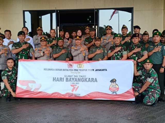 Dandim 0505/Jakarta Timur Beserta Jajaran Berikan Surprise Pada Kapolres Pada HUT Bhayangkara ke-77