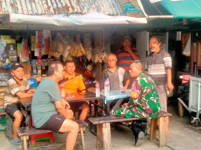 Mempererat Silahturahmi Bersama warga Binaan Koramil 03/Senen Kodim 0501/JP