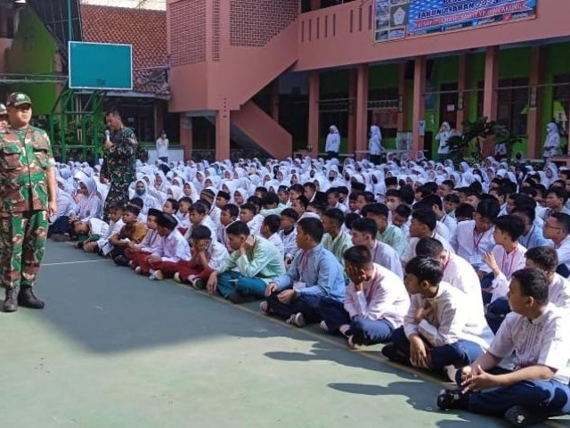 MPLS YP IPPI, Danramil Cakung Giat Wasbang dan PBB