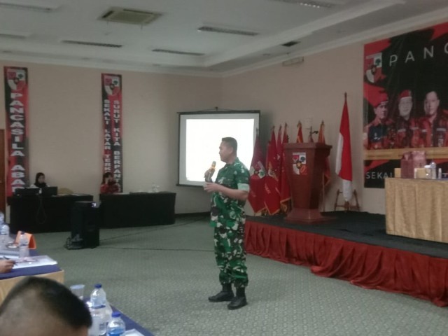 Kasdim 0501/JP menjadi Pembicara pada Diklat Kaderisasi Majelis Pimpinan Cabang Pemuda Pancasila Jakarta Pusat