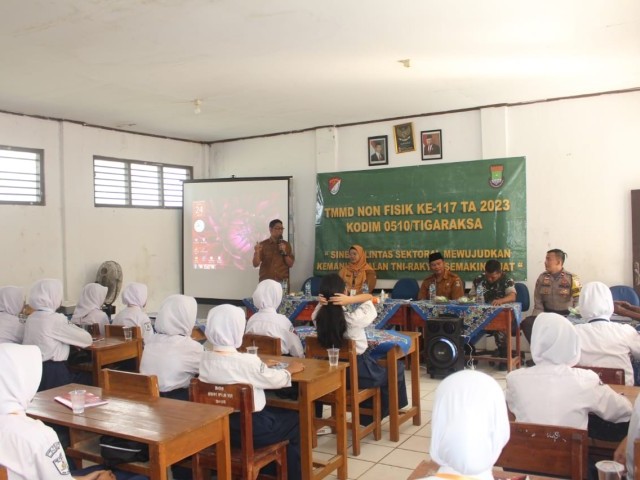 Sosialisasi Kenakalan Remaja Dan Hidroponik Salah Satu Prioritas Non Fisik TMMD Kodim 0510/Tigaraksa