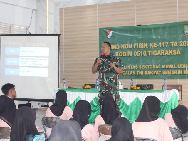 Tim TMMD Non Fisik Beri Penyuluhan Kepada Siswa/Siswi SMA