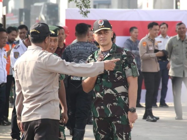 Dandim 0507/Bekasi Bersama Kapolres Metro Bekasi Kota Laksanakan PAM Waskita Saat Kunjungan Presiden RI Tinjau Depo dan Uji coba LRT Jatimulya
