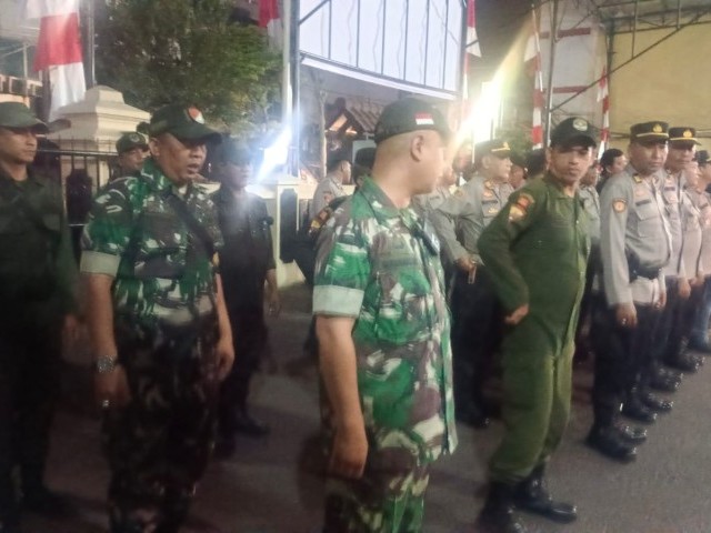 Cegah Terjadi Tindak Kejahatan, Tiga Pilar Tamansari Melaksanakan Apel dan Patroli Wilayah