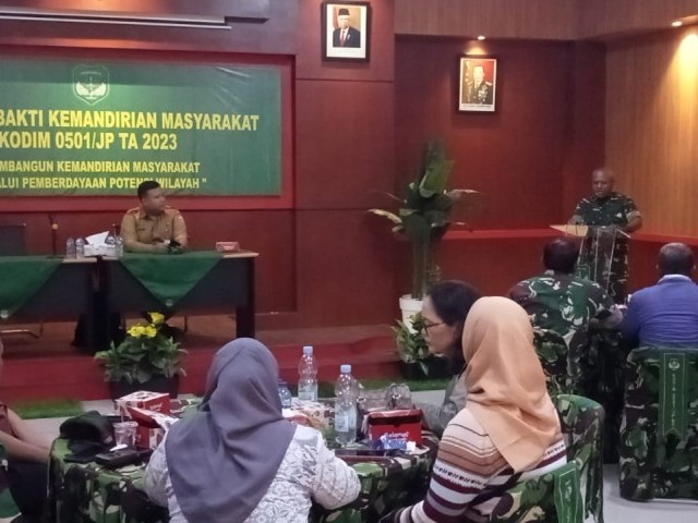 Kodim 0501/JP Menyelenggarakan Kegiatan Bakti Kemandirian Masyarakat Bersama Warga Binaan