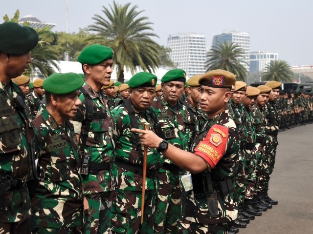 Komandan Resimen Arhanud-1/Faletehan Memimpin langsung Apel Gelar Pasukan Sub Satgas Penginapan Satgas Pamwil KTT ASEAN ke 43