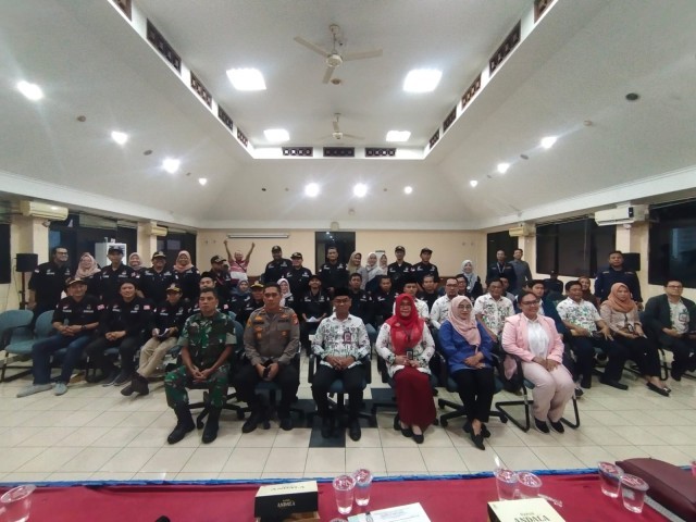 Danramil 05/KJ Bersama Tiga Pilar Hadir Rapat Koordinasi petugas PPK, PPS dan PKD Kec Kebon Jeruk