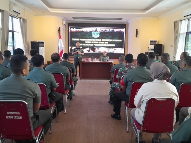 Anggota Kodim 0502/JU Terima Siraman Rohani Dari Bintal Dam Jaya