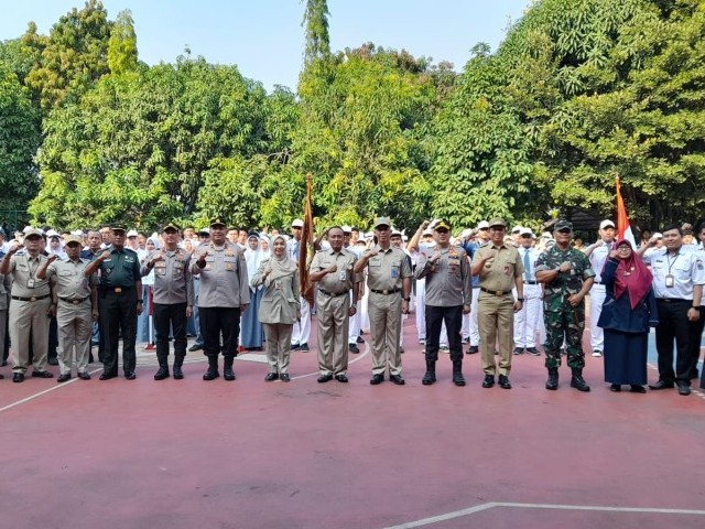 Apel Pagi Bersama Forkopimko Jakarta Utara Di SMA Negeri 52 Jakarta