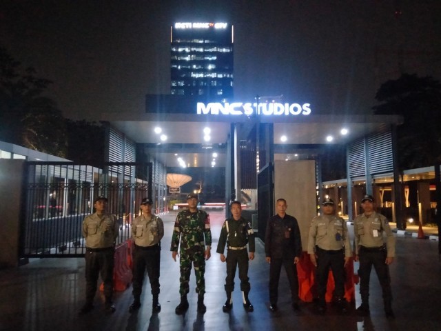 Antisipasi Kamtibmas, Babinsa Koramil 05/KJ Gelar Patroli Malam Cegah Tawuran dan Balap Liar