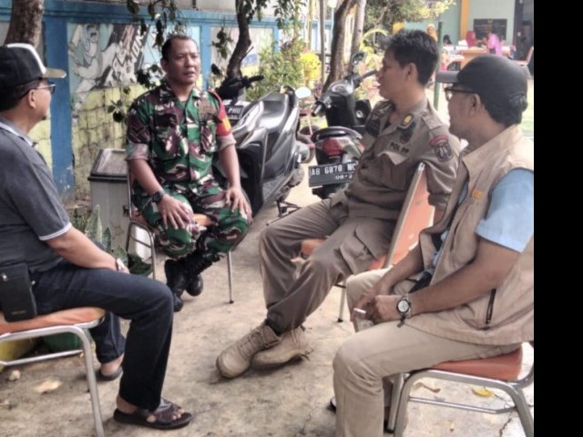 Babinsa Koramil 08/Johar Baru Melaksanakan Komunikasi Sosial Bersama Warga Binaan