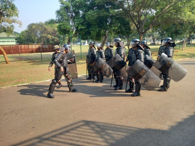 Tingkat Kemampuan Prajurit, Yonif 201/Jaya Melaksanakan Latihan Dalam Satuan (LDS)