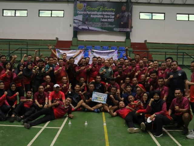 Pertandingan Badminton Kaajendam Jaya Cup TA 2023 Memasuki Babak Final