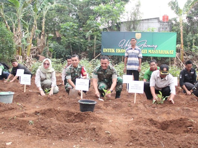 Urban Farming Serentak Dukung Program Han Pangan Nasional di Wilayah Kodim 0507/Bekasi