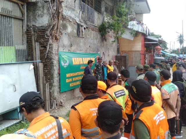 Danramil 01/Tamansari Mayor Inf Mulia Adi Dharma Pimpin Apel dan Giat Karya Bakti TNI Kodam Jaya Jayakarta