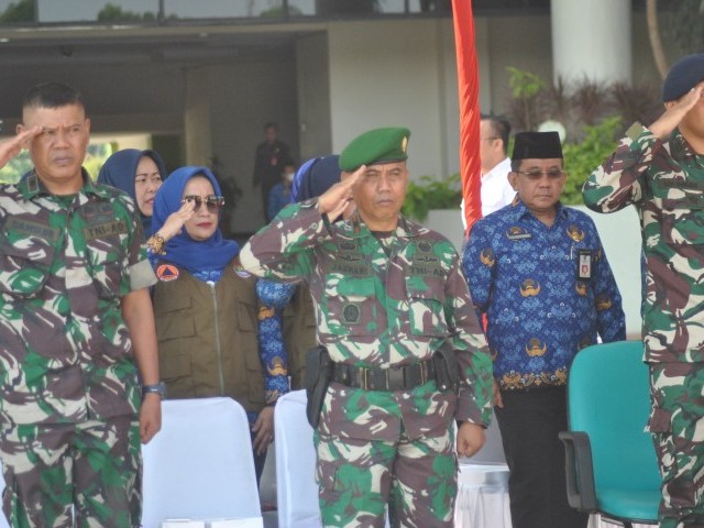 Danramil 10/Sepatan Mayor Inf Jauhari Monitoring Upacara Peringatan HKN, Hari Bela Negara Ke-75 dan Apel Siaga Bencana Tahun 2023