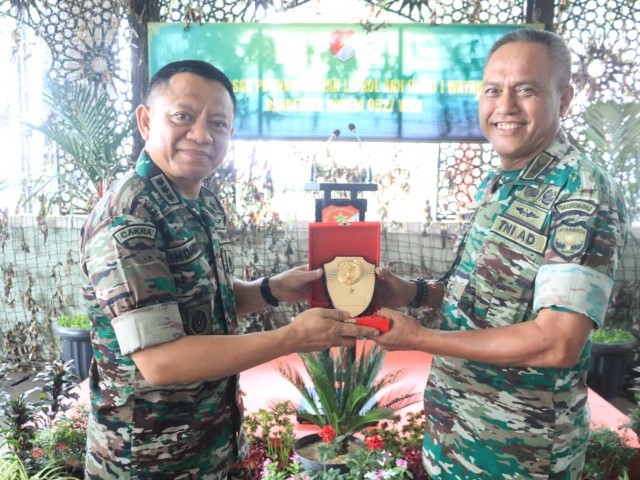 Kasrem 052/Wkr Lepas Anggota Purnawira