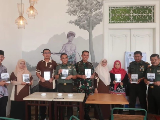Danrem 051/Wkt Menghadiri Apel Hari Amal Bakti  Kementrian Agama Ke-78