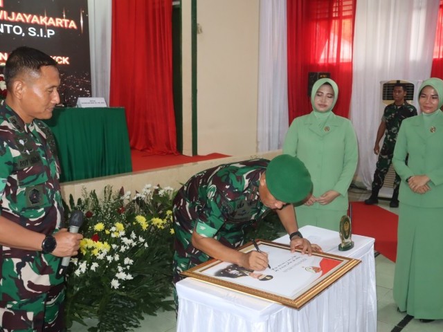 Danrem 051/Wkt Kunjungan Kerja ke Kodim 0504/Jakarta Selatan