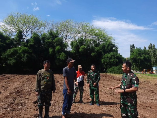Korem 051/Wijayakarta bersama PT.Jababeka dan Pemerintah Kabupaten Bekasi Mengelola Lahan Kosong Untuk Ketahanan Pangan Nasional