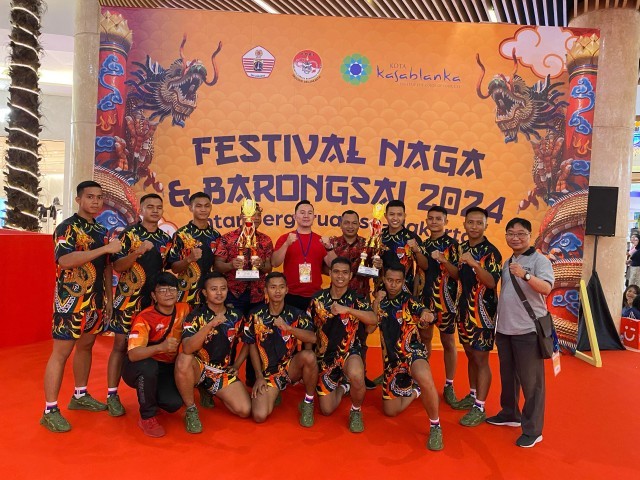 Tim Naga Yudha Batalyon Arhanud 6/BAY Raih 2 Piala di Festival Naga & Barongsai 2024