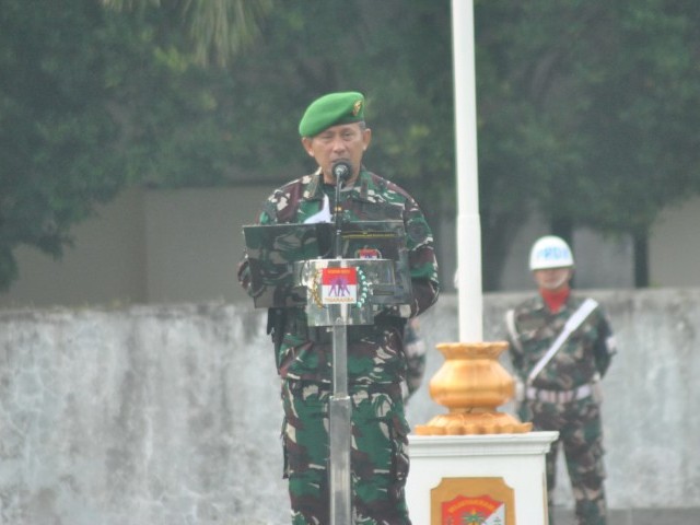 Kasdim 0510/Tigaraksa Bacakan Amanat KASAD Pada Upacara 17 an