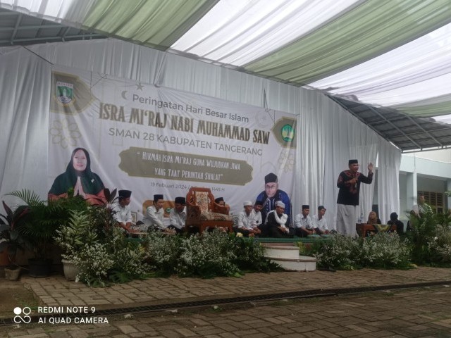Babinsa Cisauk Monitoring Peringatan Isra Mi'raj Nabi Muhammad SAW 1445 H/2024 M