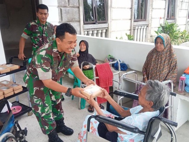 Pondok Lansia Berdikari Jadi Sasaran Jumat Berkah Kodim 0510/Tigaraksa